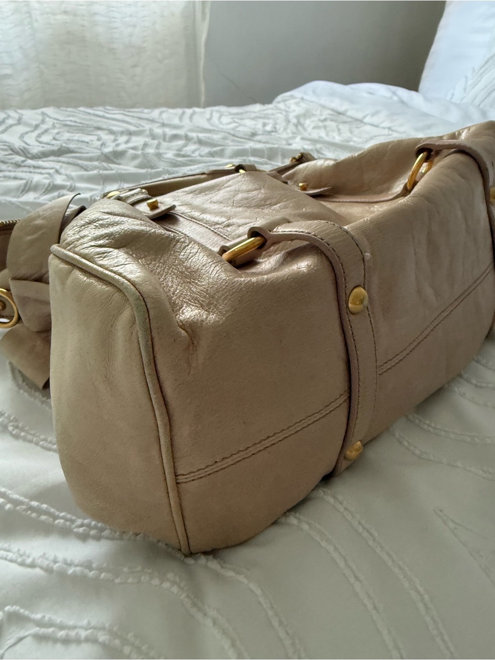 Miu Miu Vitello Bow Bag - Picture 6 of 9